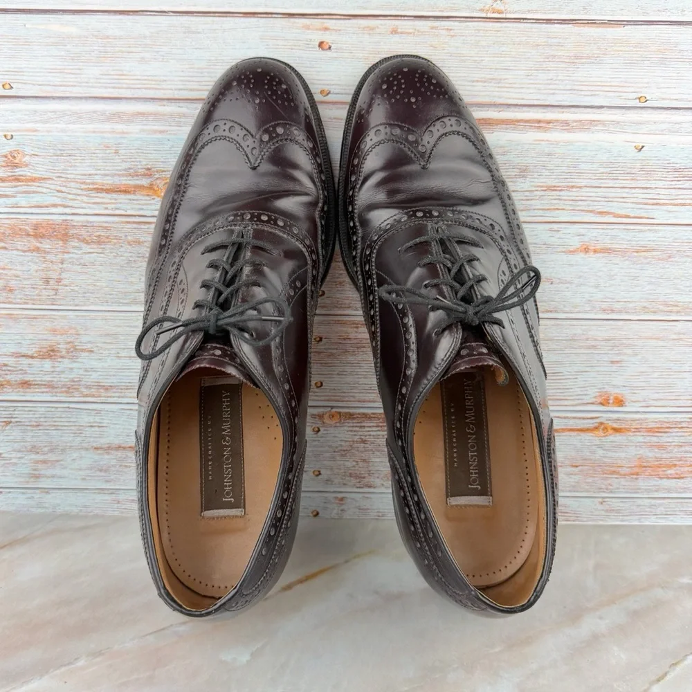 Johnston & Murphy Wingtips Mahogany Lace-up Oxford
